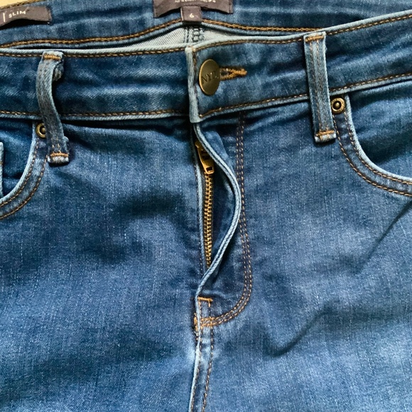NYDJ Sheri Slim Jeans - Size 6 - Picture 5 of 8